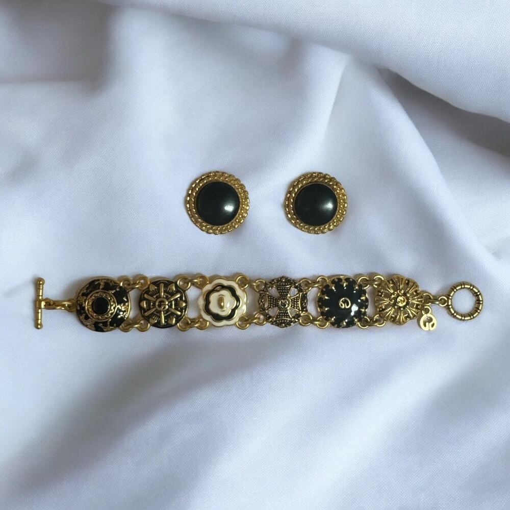ST. JOHN Vintage 1980s Gold Black & White Enamel Button Link Bracelet & Earrings